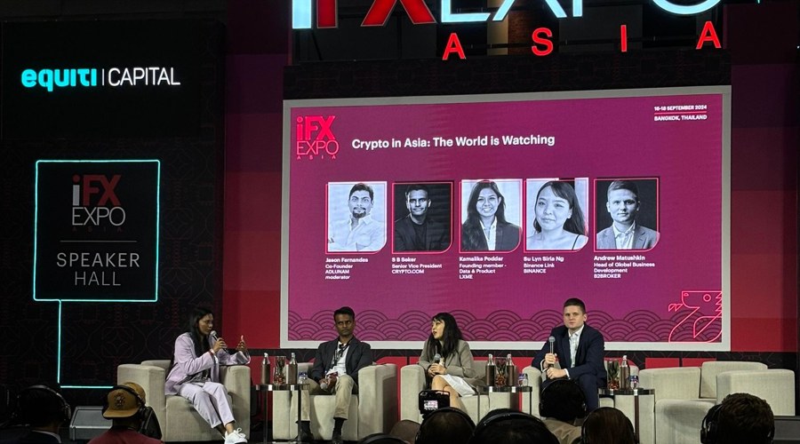 Crypto in Asia: the World Is Watching panel at iFX EXPO Asia