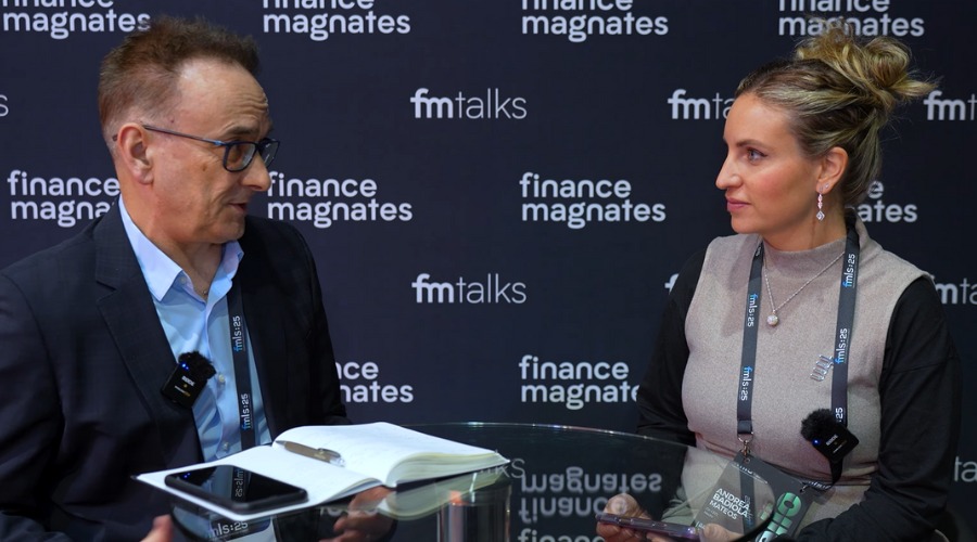 Andrea Badiola Mateos, interviews Stephen Miles, Chief Revenue Officer at FYNXT