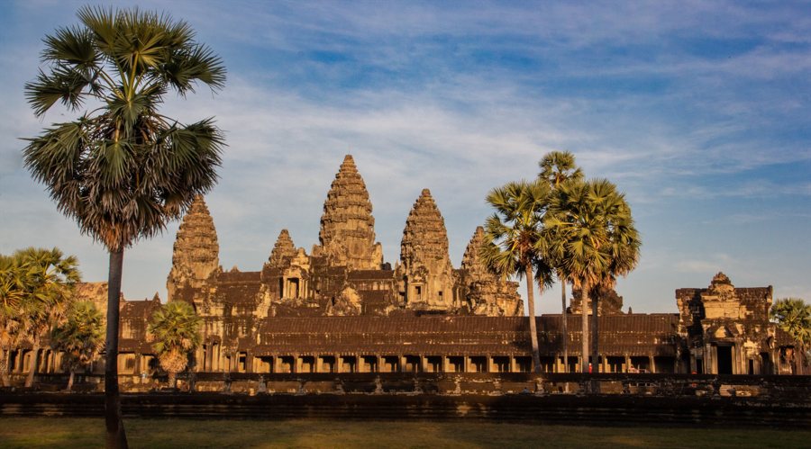 Ankor Wat temple in Siem Reap, Cambodia (Shutterstock)