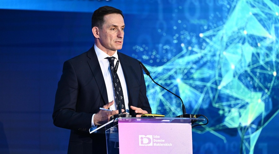 Dariusz Adamski, the Deputy Chairman of Poland's KNF