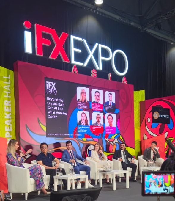 Discussion on machine learning, alternative data, and human intuition