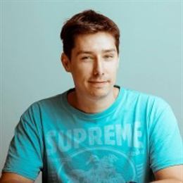 UI/UX Designer at Finance Magnates Group