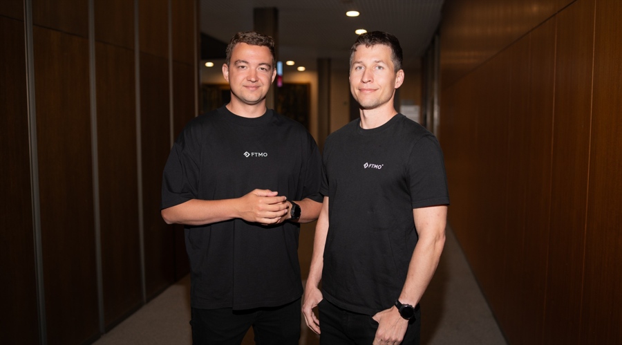FTMO co-founders, Otakar Šuffner (right) and Marek Vašíček (left)