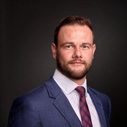 Fraser Allan, Director of Premium Client Trading ANZ at CMC Invest