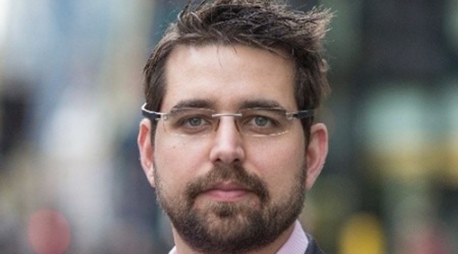 Graeme Watkins, the Chief Executive Officer of Valutrades