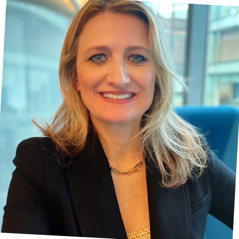 Helena Jarabakova se incorpora a TradingView para alianzas en Américas