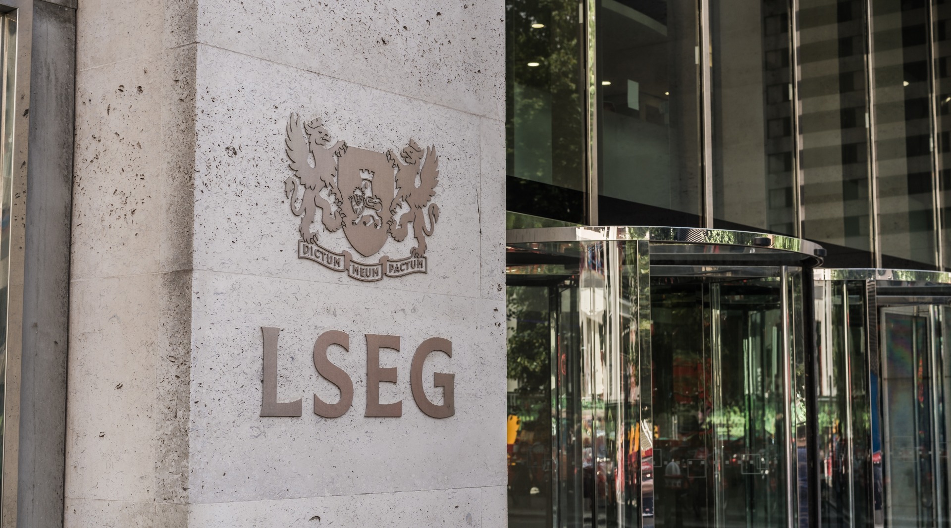 LSEG (shutterstock)