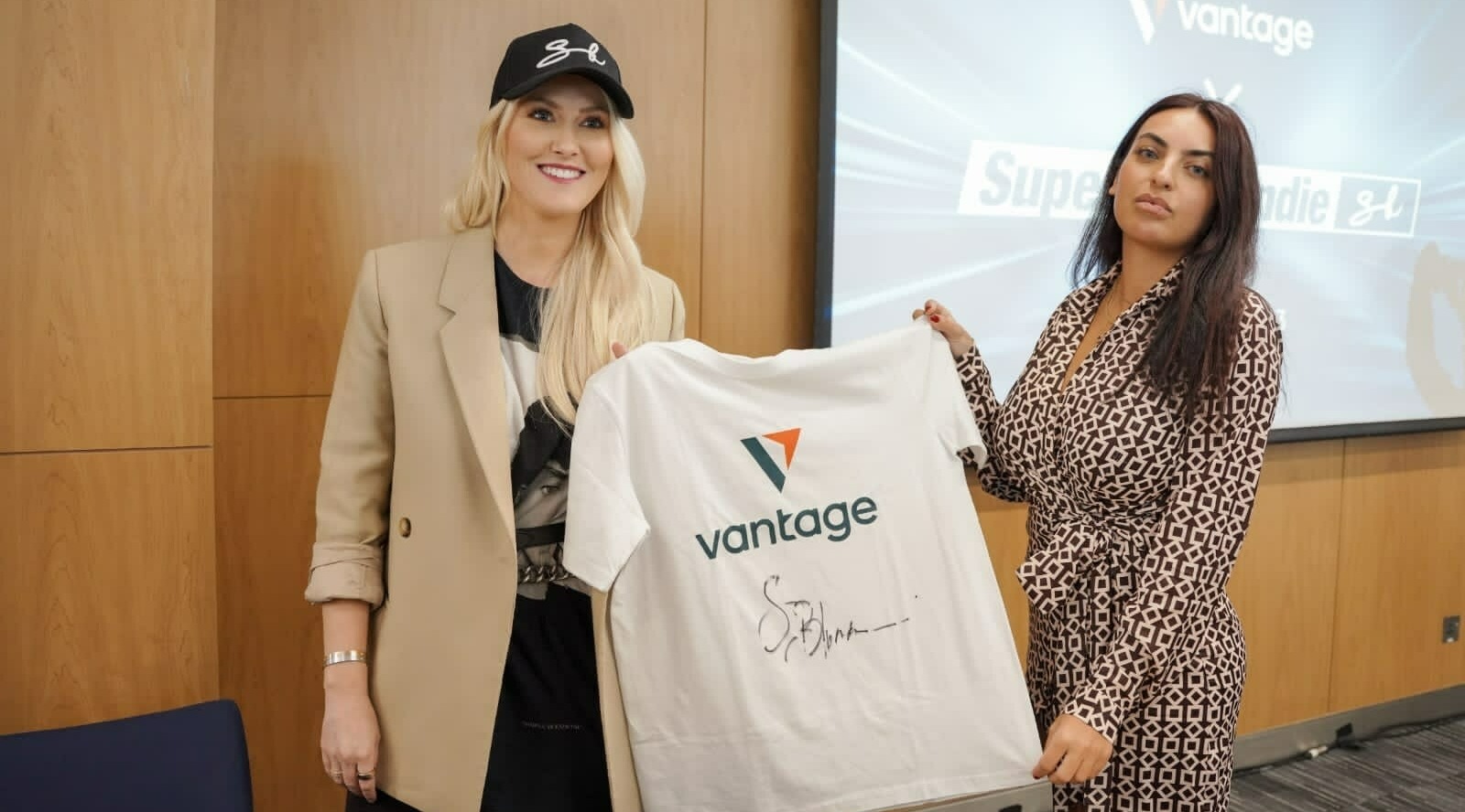 Multi-Asset Broker Vantage Signs Supercar Blondie as Brand Ambassador