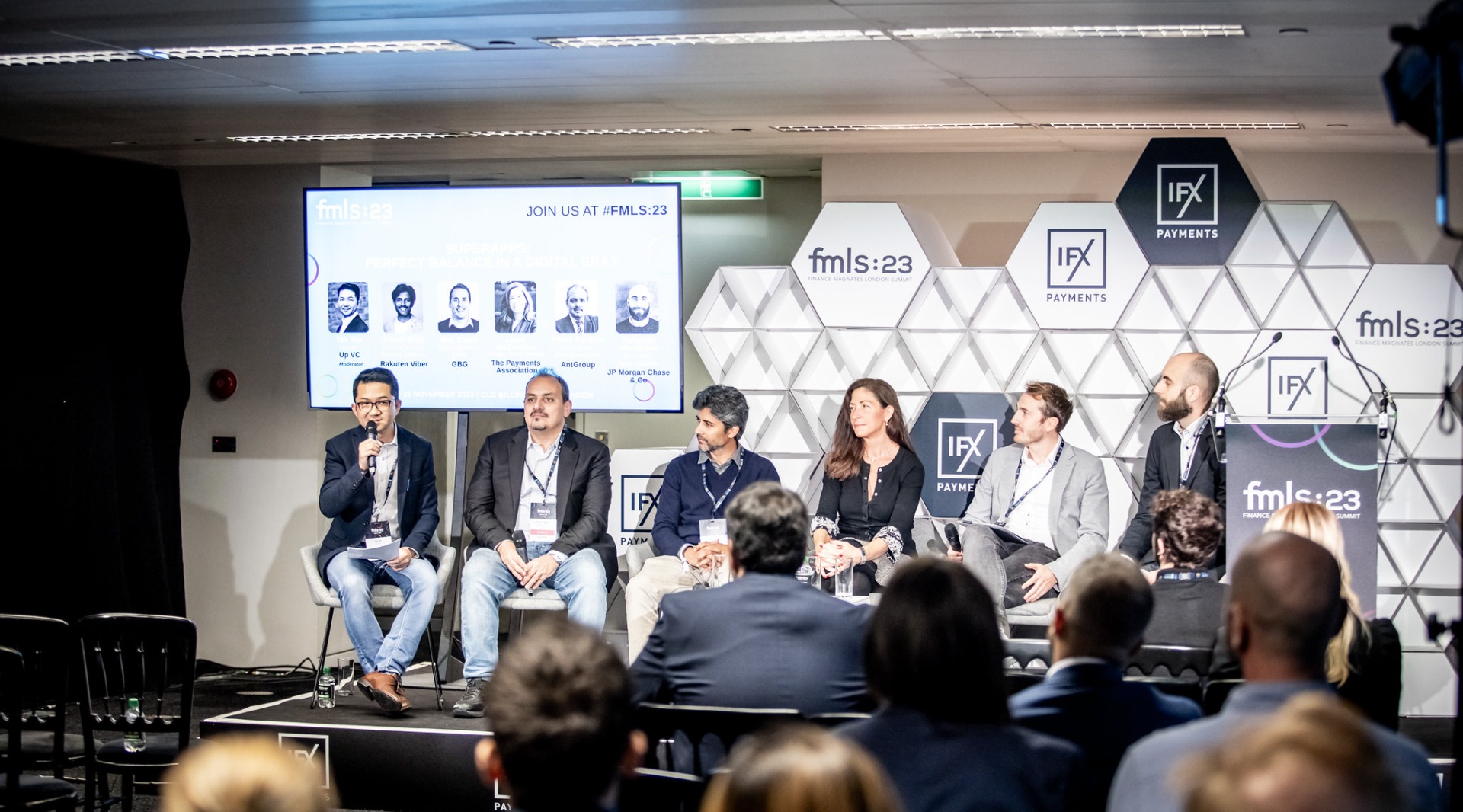 Panel at FMLS:23: "Super Apps: The Perfect Balance in a Digital Era?"