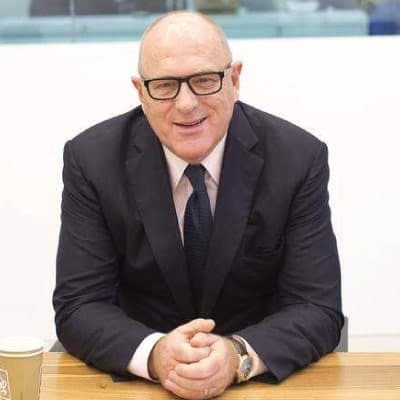 Lord Peter Cruddas, CEO de CMC Markets