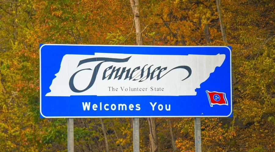A metal "Welcome to Tennessee" sign as entering from North Carolina