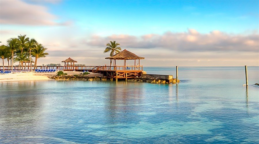 bahamas 880x400