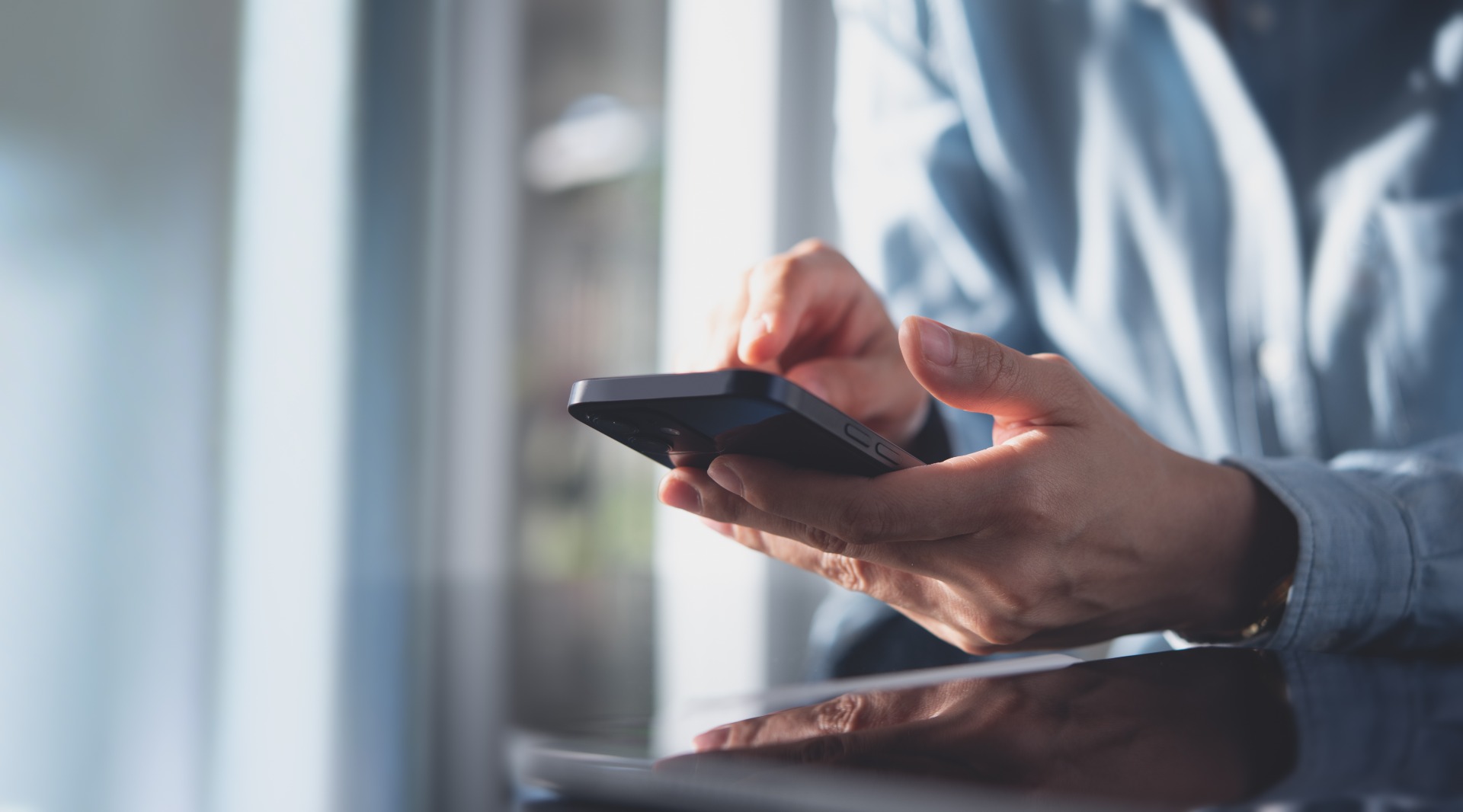 digital banking (shutterstock)