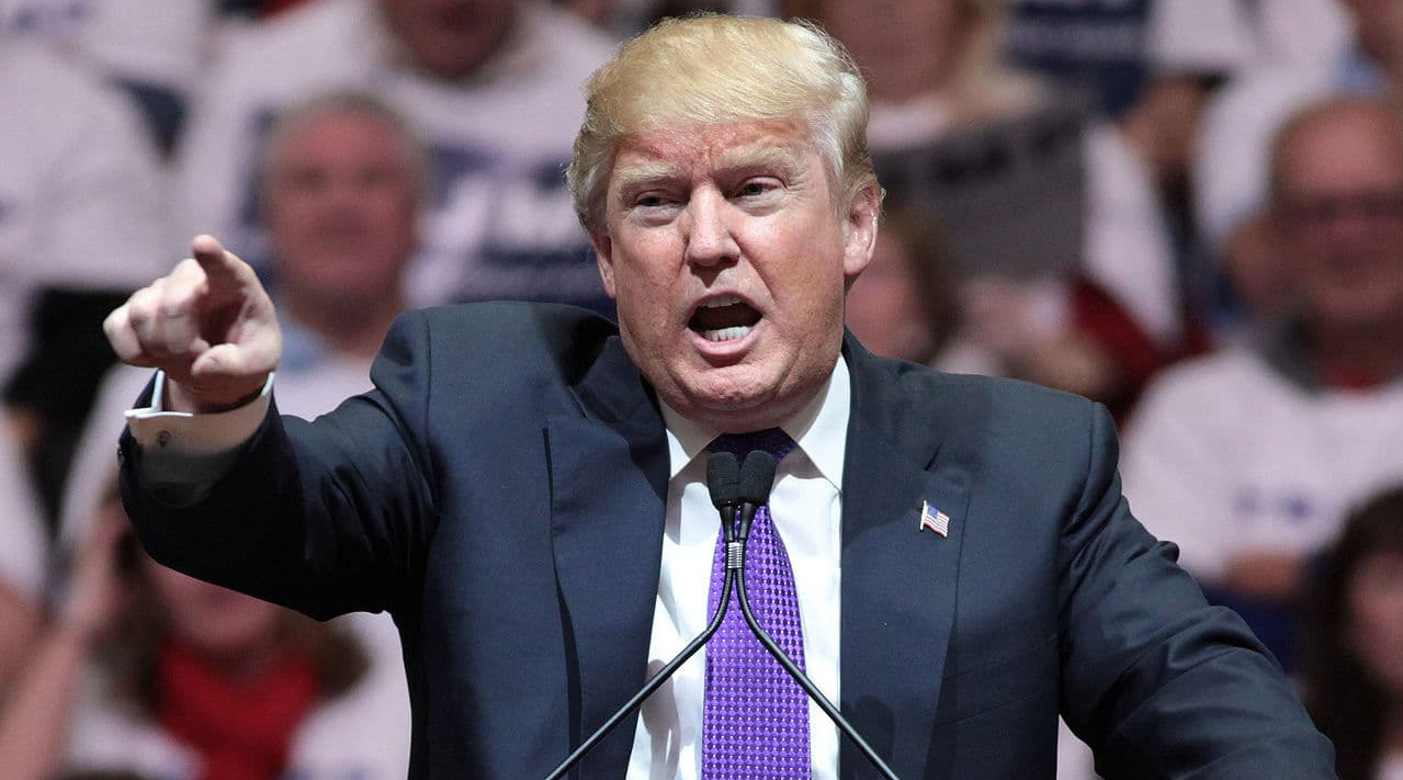 donald_trump_25218642186