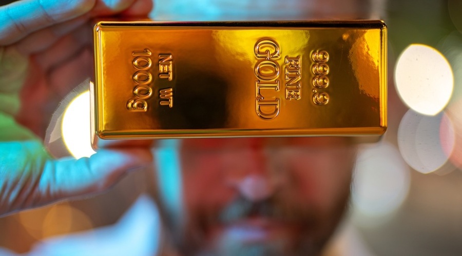 gold bar shutterstock
