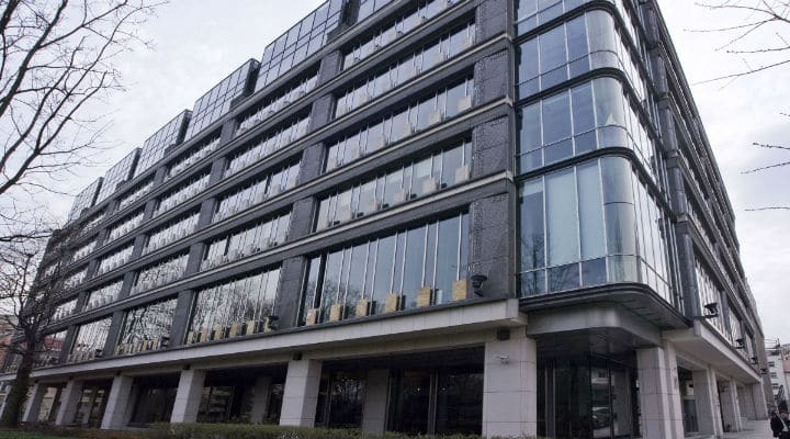 warsaw stock exchange poland